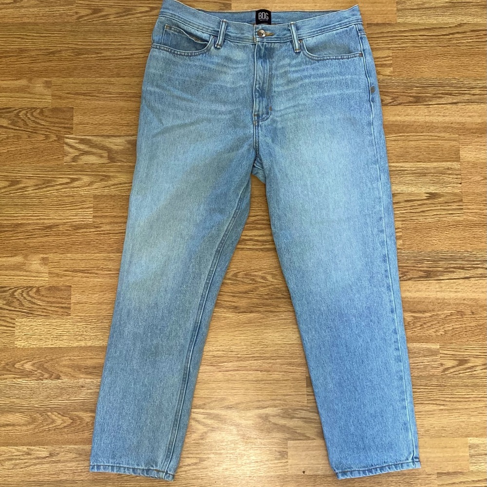 Men’s BDG Urban Outfitters Dad Fit Slim Tapered Light-wash Jeans Sz. 34/32
